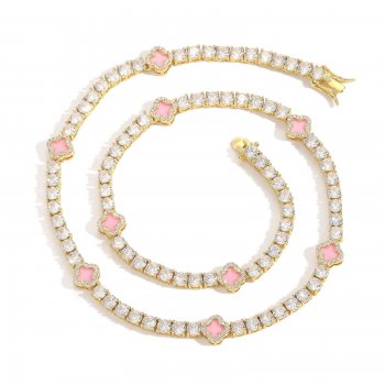 Pink four-leaf clover tennis chain diamond necklace exquisite high-grade clavicle chain accessories Pink four-leaf clover tennis chain diamond necklace exquisite high-grade clavicle chain accessories